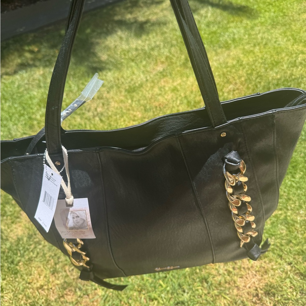 Black faux Leather Tote Bag with Gold Chain by Jessica Simpson - Picture 2 of 9
